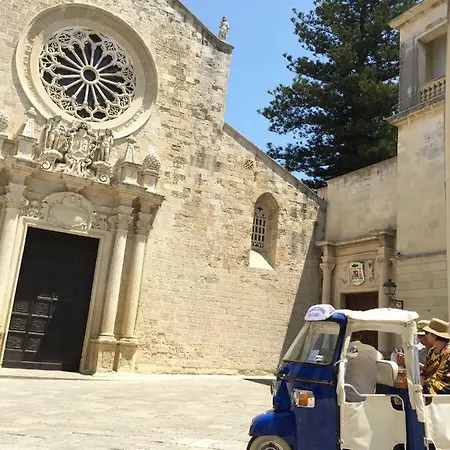 Cathedral - Center - Solarium & Jacuzzi * أوترانتو