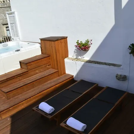 Cathedral - Center - Solarium & Jacuzzi Lejlighed *